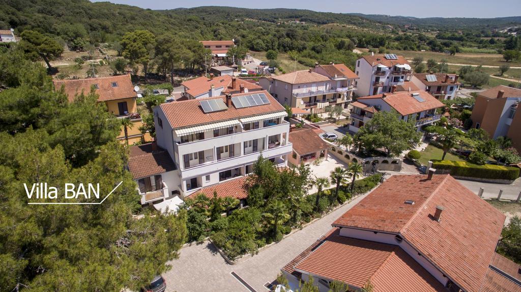 Apartments Villa Ban โรวีน ภายนอก รูปภาพ